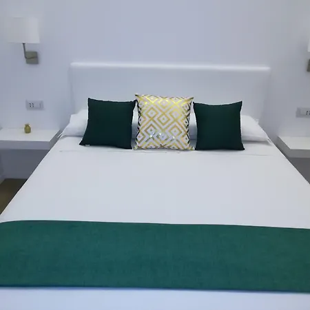 B&B Suites Via del Mare-2